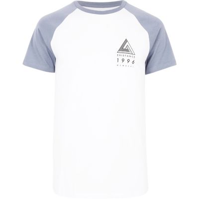 White chest logo raglan T-shirt